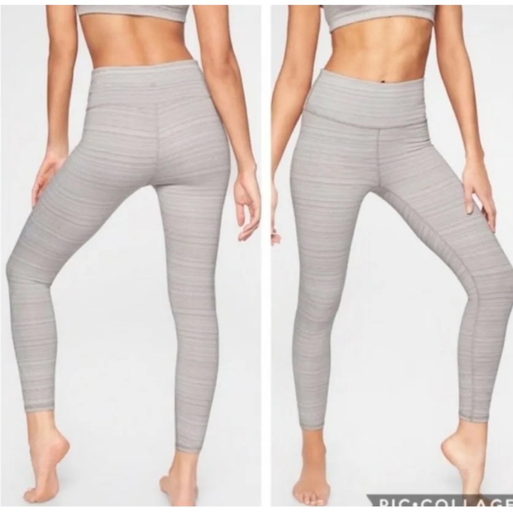Athleta High Rise Jacquard Chaturanga 7/8 Leggings Small